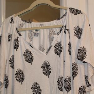 NWOT -4X Old Navy White & Black Short-Sleeve Tunic